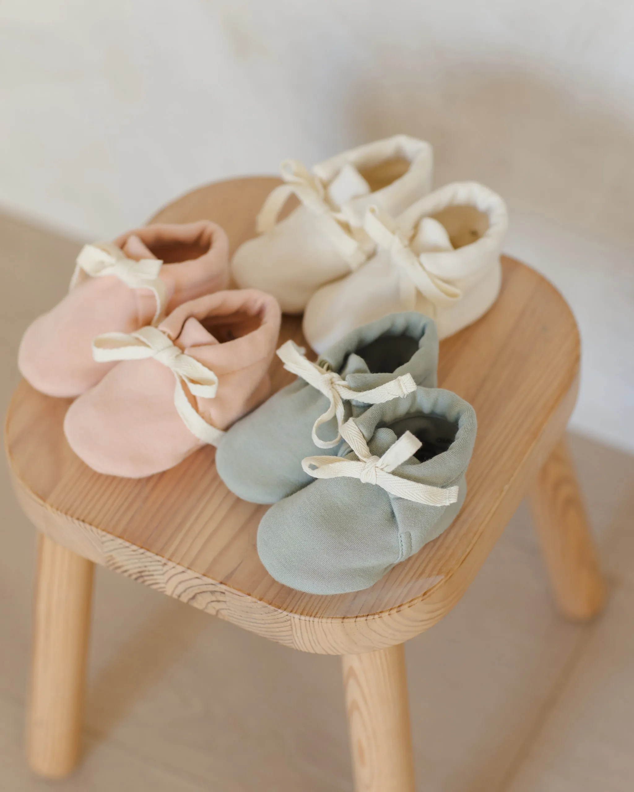 -Baby Booties || Sage-