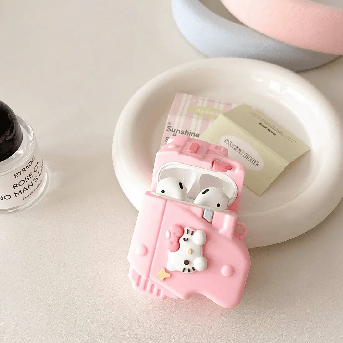 Chic Hello Kitty Pistol Style Earphone AirPods Earphone Case
