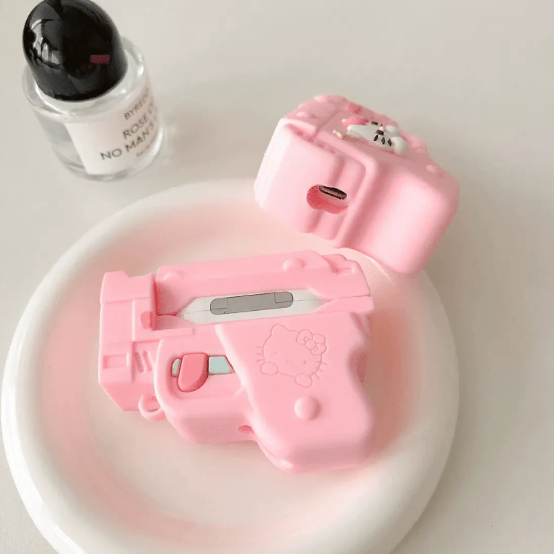 Chic Hello Kitty Pistol Style Earphone AirPods Earphone Case