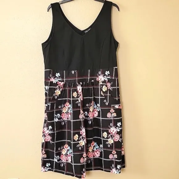 City Chic Black Floral Grid Print Picnic Love Dress - Size 18