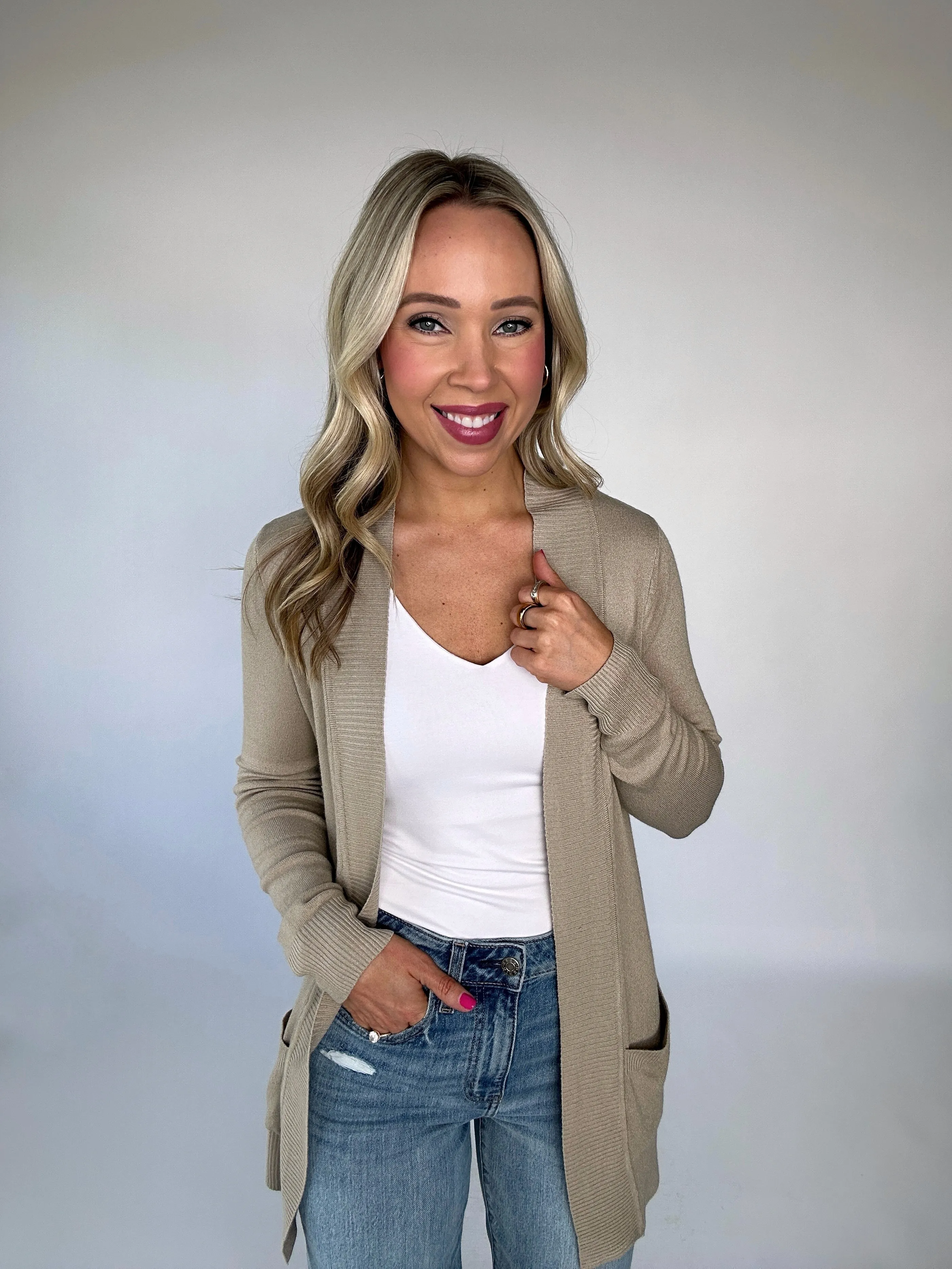 Clean Aesthetic Knit Cardigan - Taupe
