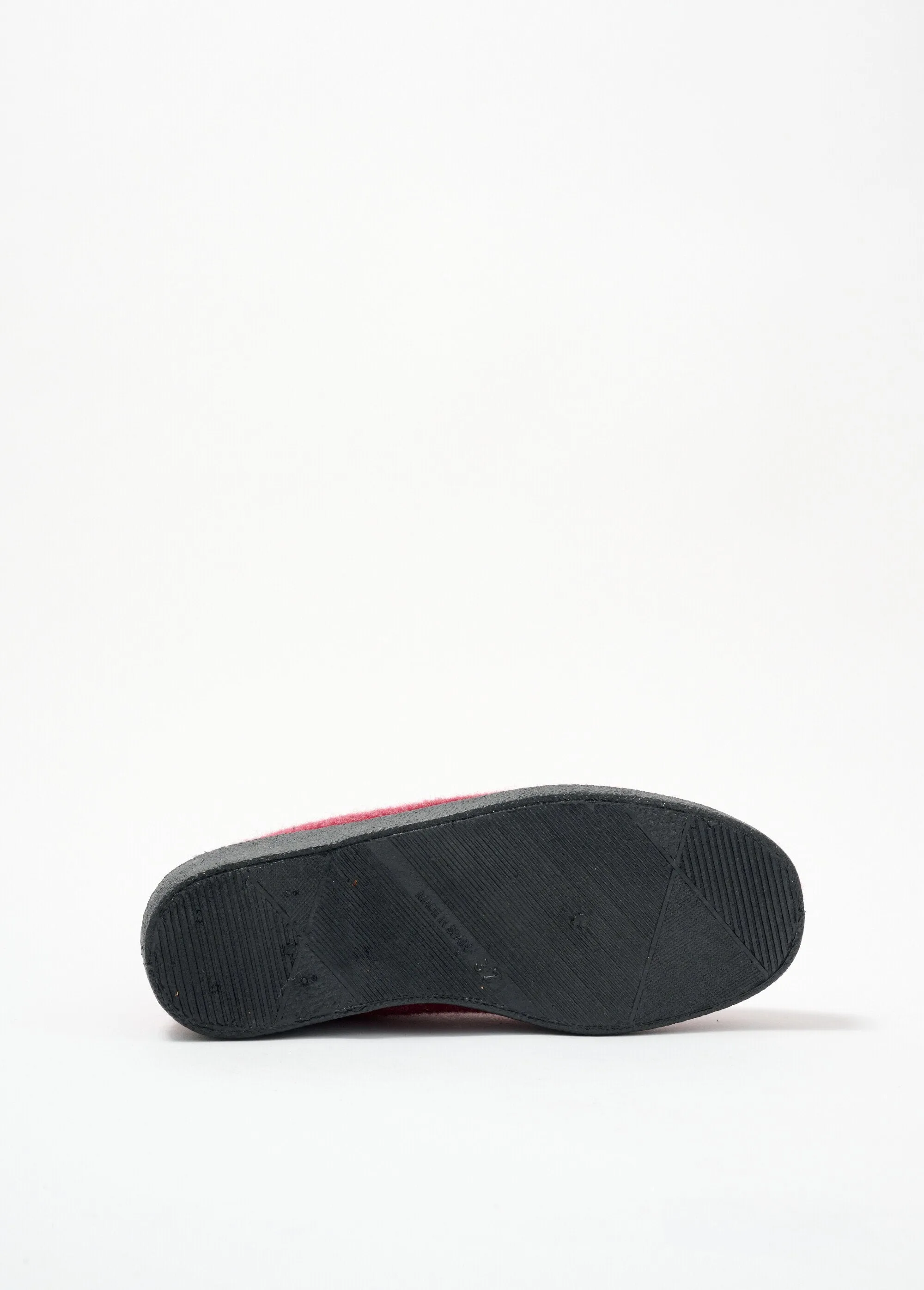 Comfort width zip-up lined slippers