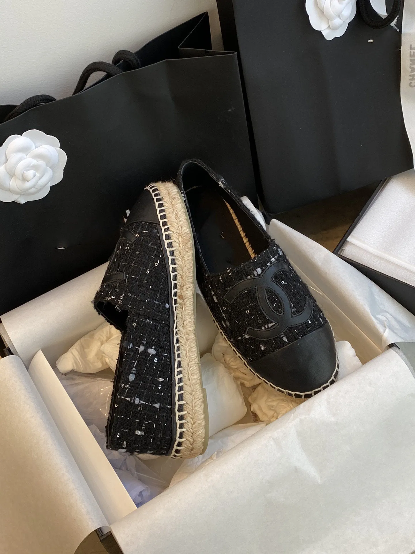 espadriles black white tweed black lambskin