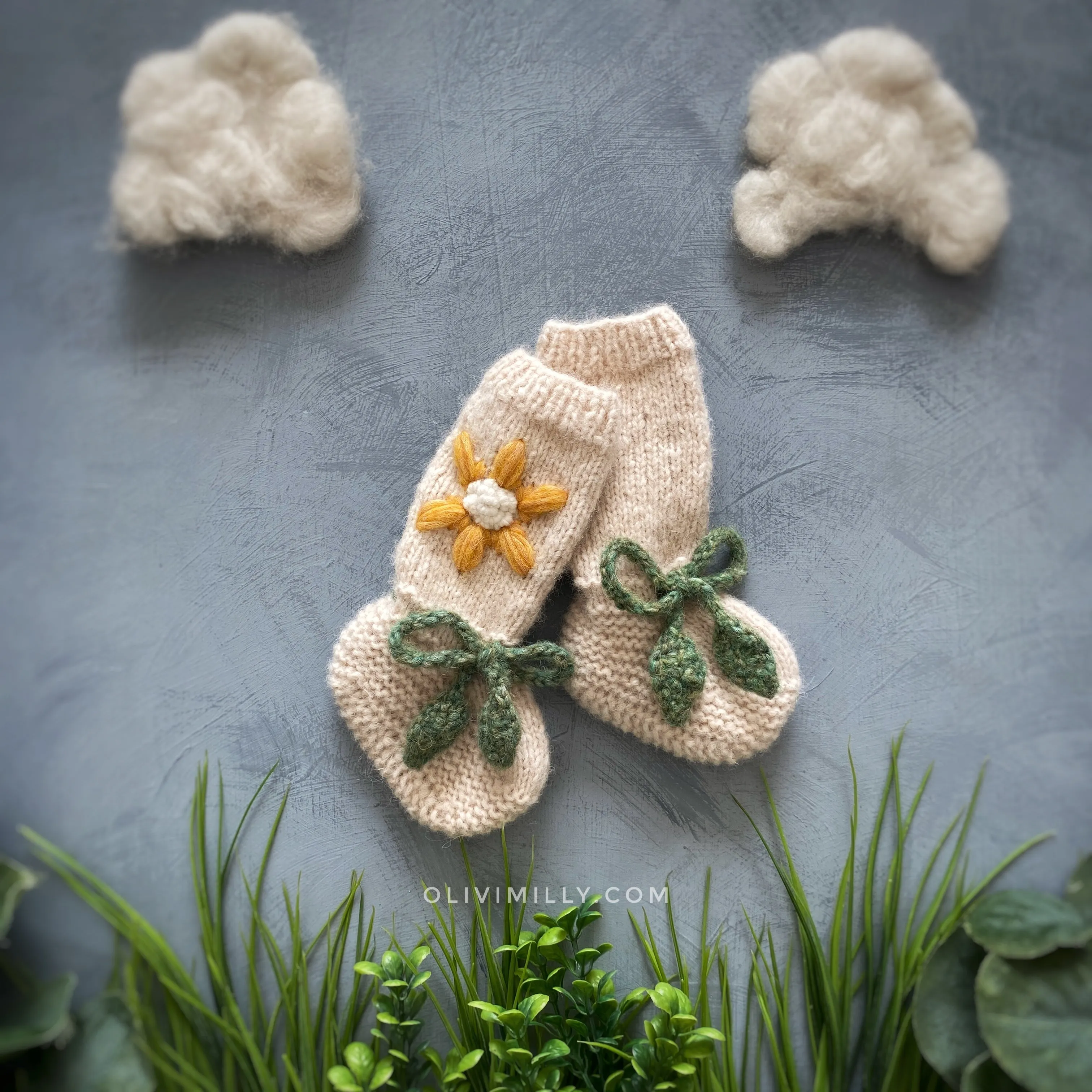 Flower Rain Booties |wheat| in stock (9-12m)