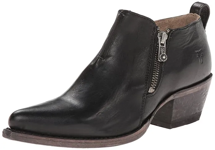 FRYE SACHA MOTO SHOOTIE LEATHER BOOTIES