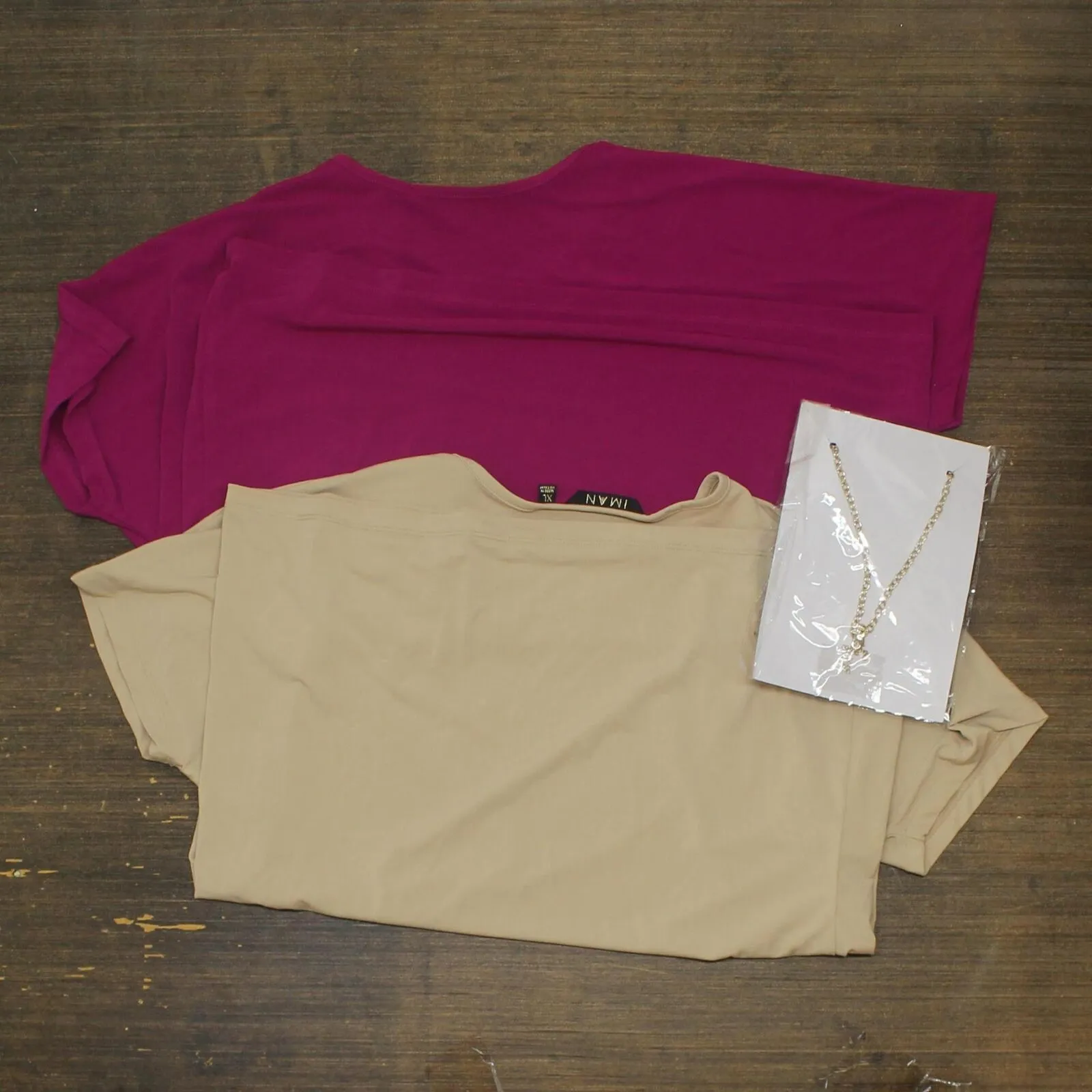 Global Chic By Iman City Chic Shirt Tee LOT OF 2 Necklace Berry Purple / Buff XL