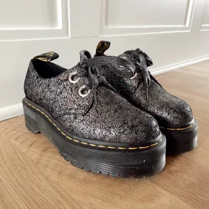 Gunmetal Holly