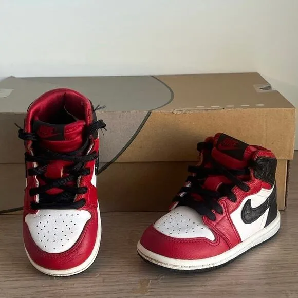 Jordan 1 High OG  Black/Red Satin Snakeskin Toddler Sneakers- SZ 7 C