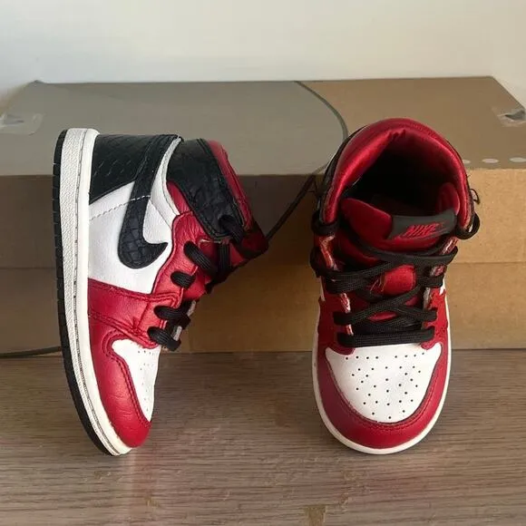 Jordan 1 High OG  Black/Red Satin Snakeskin Toddler Sneakers- SZ 7 C