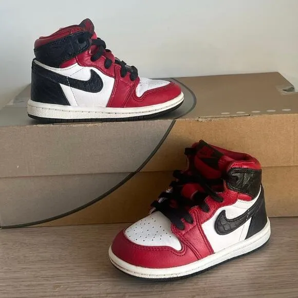 Jordan 1 High OG  Black/Red Satin Snakeskin Toddler Sneakers- SZ 7 C
