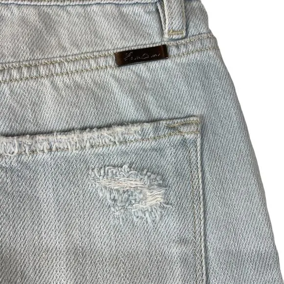 KanCan Ella High Rise Shorts Womens 3/25 Fray Hem Mom Relaxed Light Wash NWT