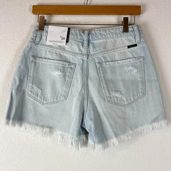 KanCan Ella High Rise Shorts Womens 3/25 Fray Hem Mom Relaxed Light Wash NWT