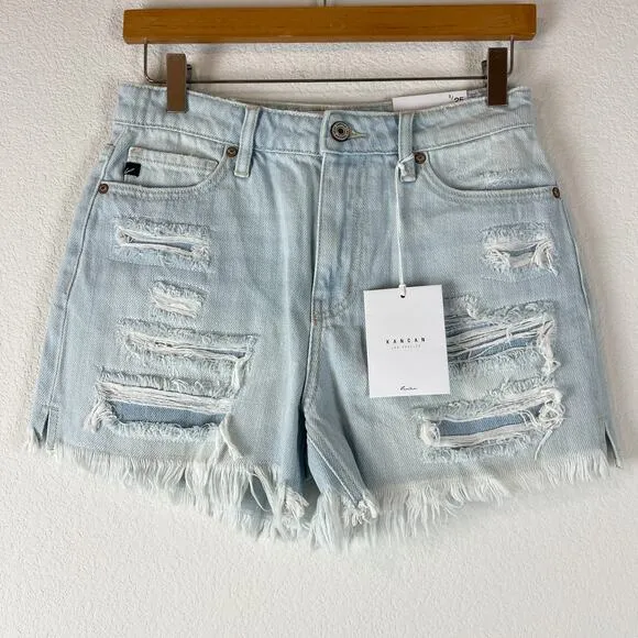 KanCan Ella High Rise Shorts Womens 3/25 Fray Hem Mom Relaxed Light Wash NWT