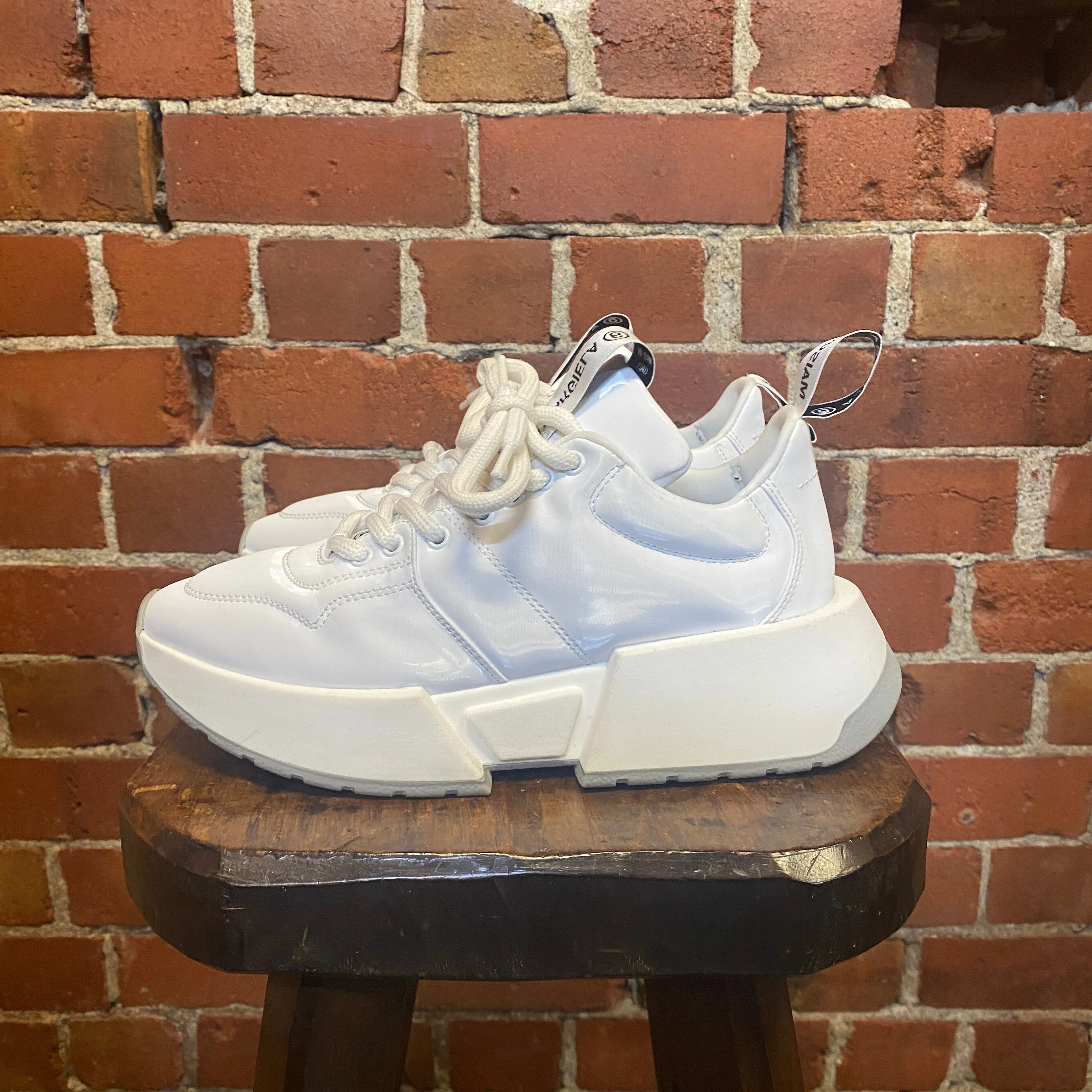 MARTIN MARGEILA MM6  reflector sneakers