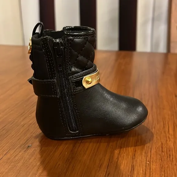 Michael Kors Baby Kendra 2 Crib Booties boots shoes new Girls Infant Size 1