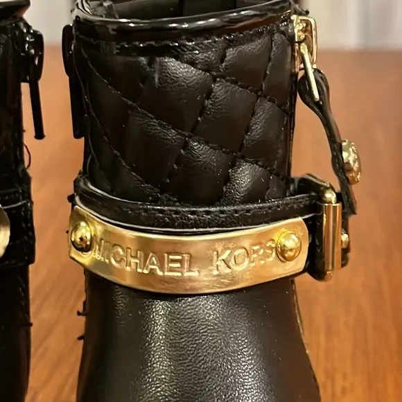 Michael Kors Baby Kendra 2 Crib Booties boots shoes new Girls Infant Size 1