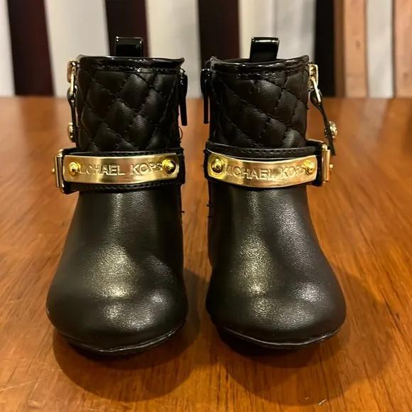Michael Kors Baby Kendra 2 Crib Booties boots shoes new Girls Infant Size 1
