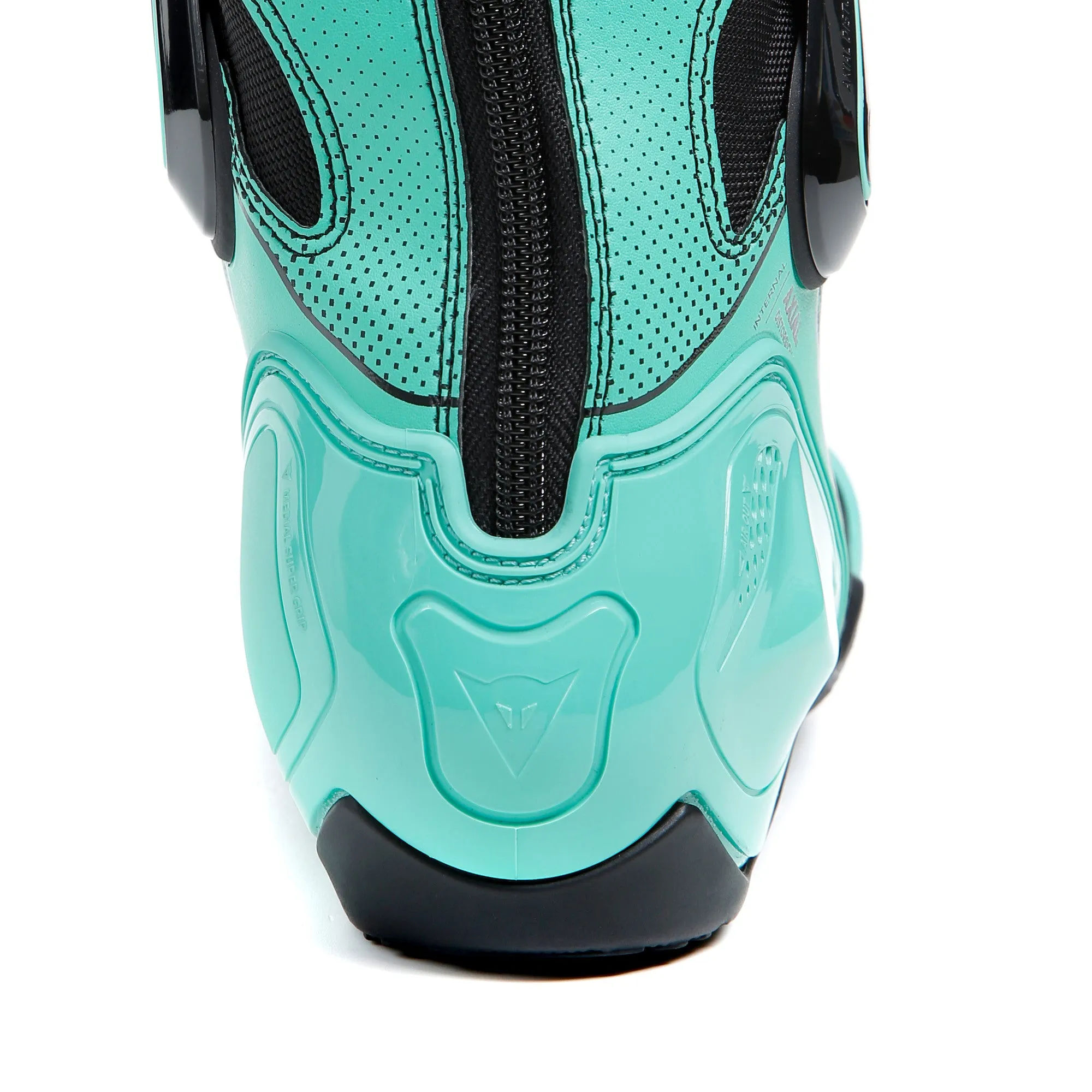 Nexus 2 Lady Boots