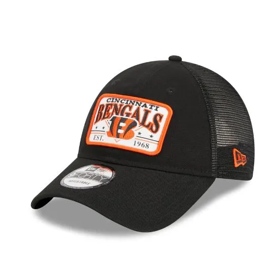 NFL Plate Oversized Patch Trucker 9FORTY Adjustable Hat