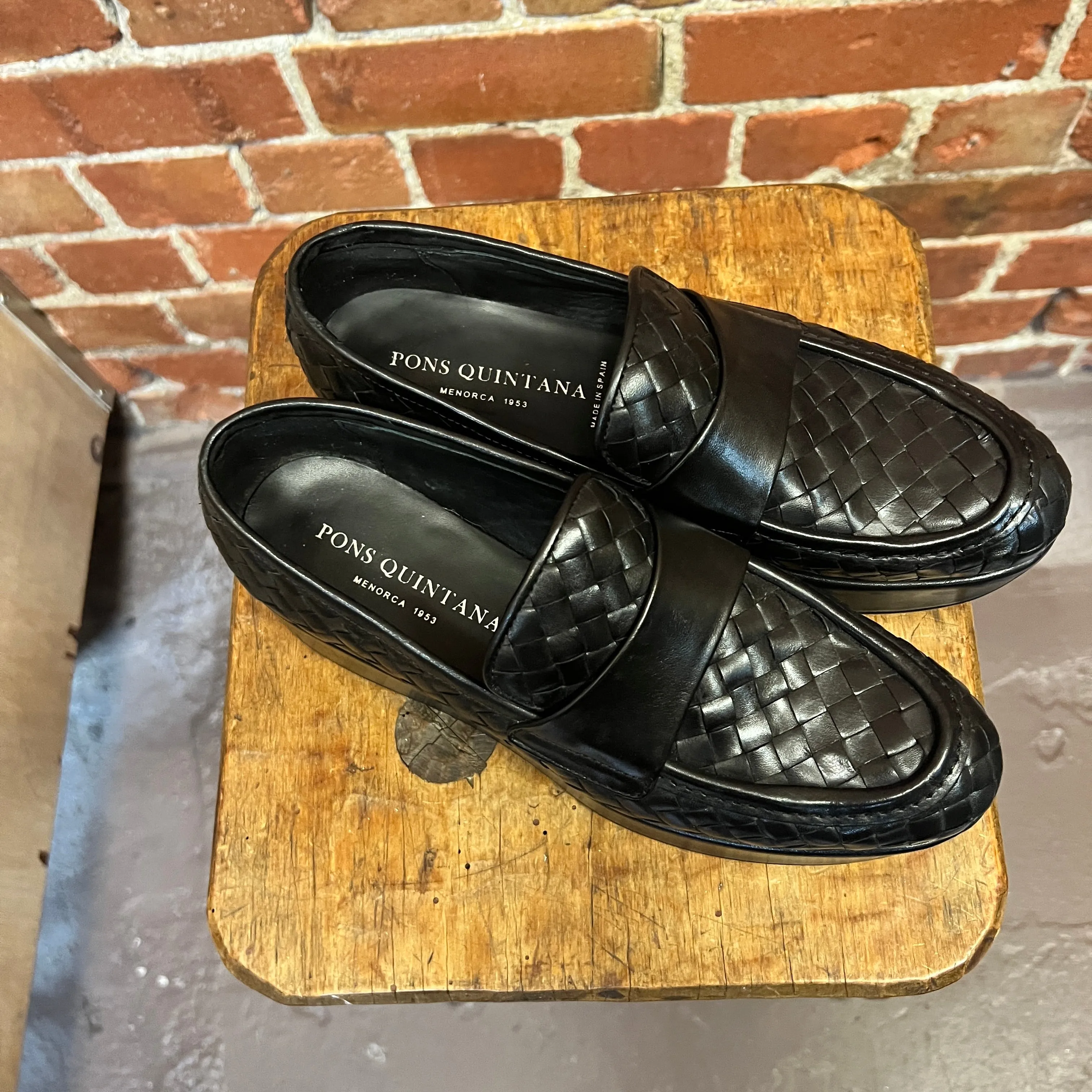 PONS QUINTANA Woven leather loafers 38