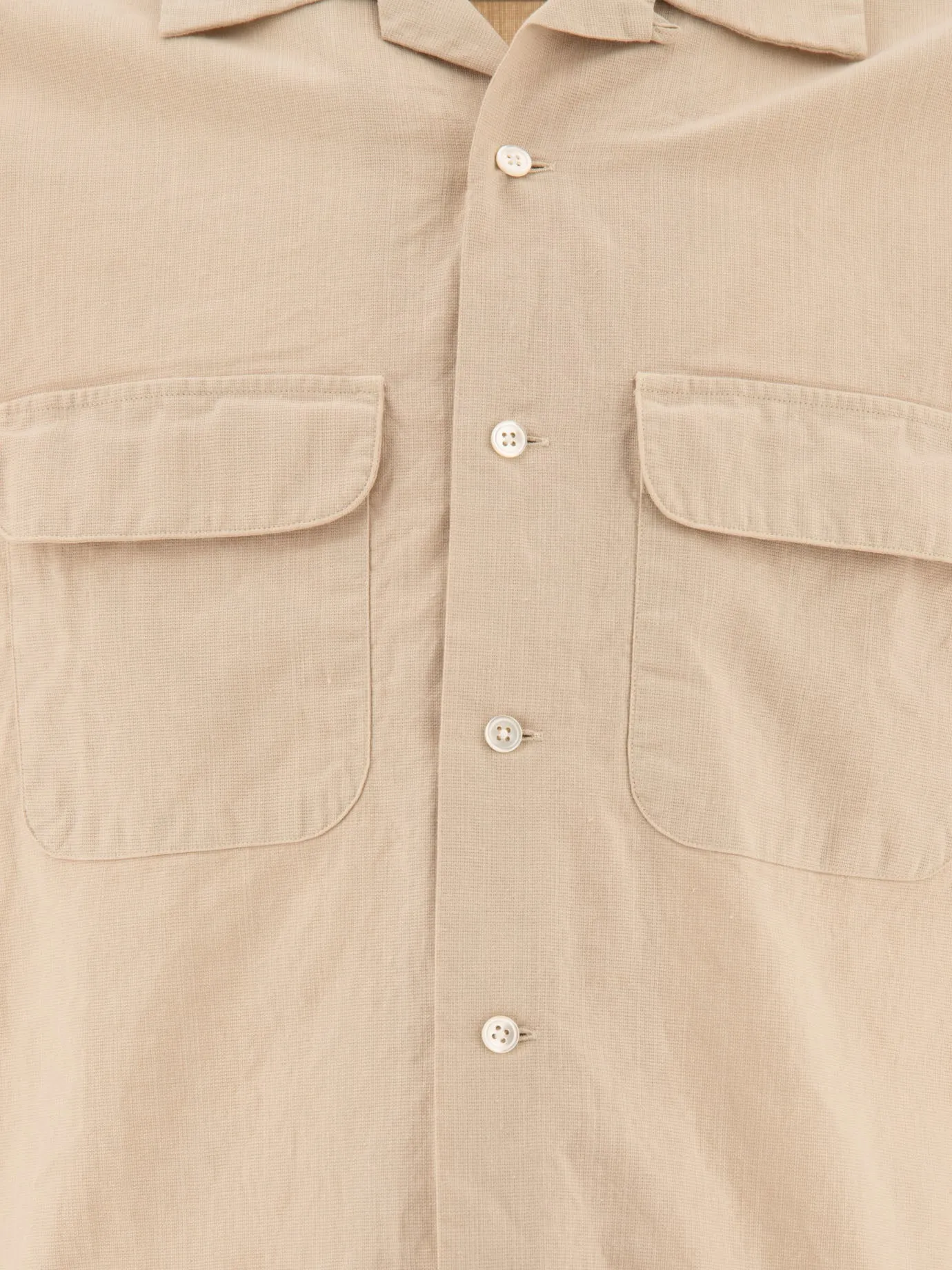 Shirt with pockets