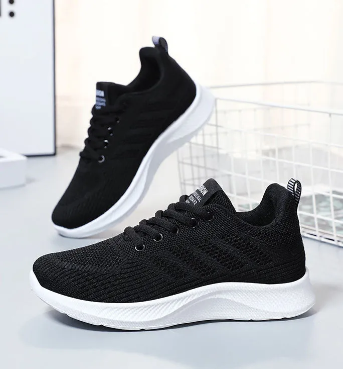 Sporty Women's Trainers Featuring a Circular Pattern Outsole for Comfort