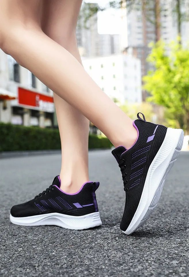 Sporty Women's Trainers Featuring a Circular Pattern Outsole for Comfort