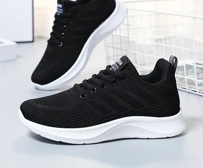 Sporty Women's Trainers Featuring a Circular Pattern Outsole for Comfort