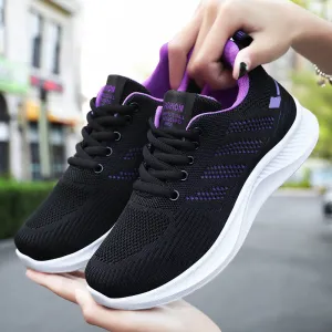 Sporty Women's Trainers Featuring a Circular Pattern Outsole for Comfort