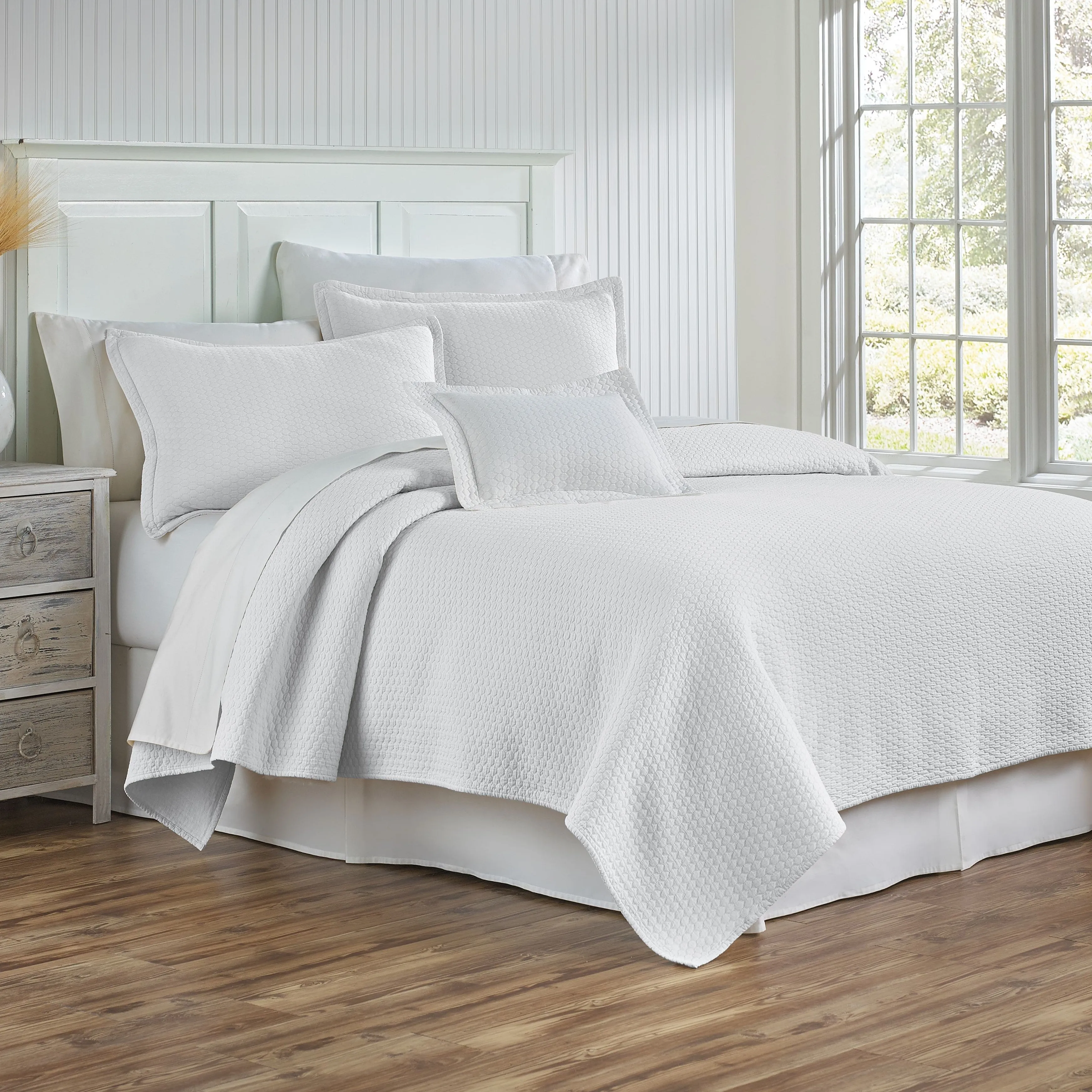 Tracey Coverlet & Sham Collection