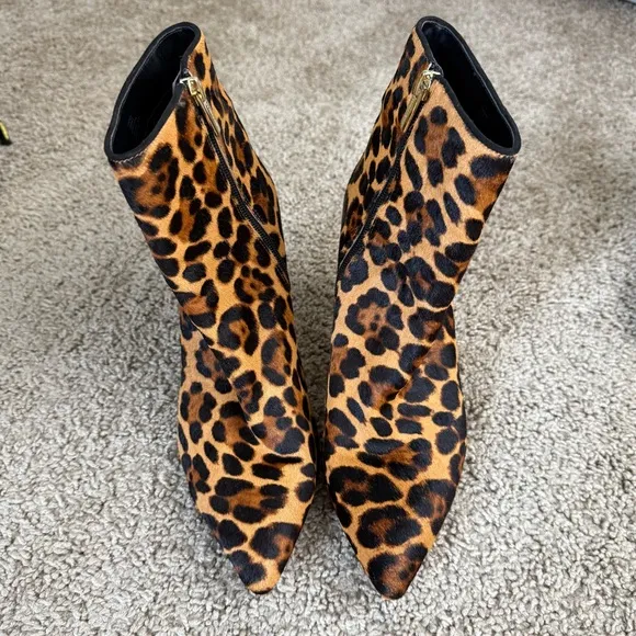 Vince Camuto Leopard Print Genuine Cow Fur Kitten Heel Booties Brown Black 9.5