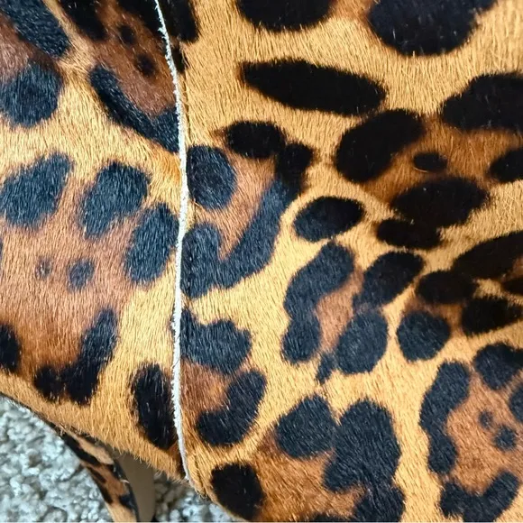 Vince Camuto Leopard Print Genuine Cow Fur Kitten Heel Booties Brown Black 9.5