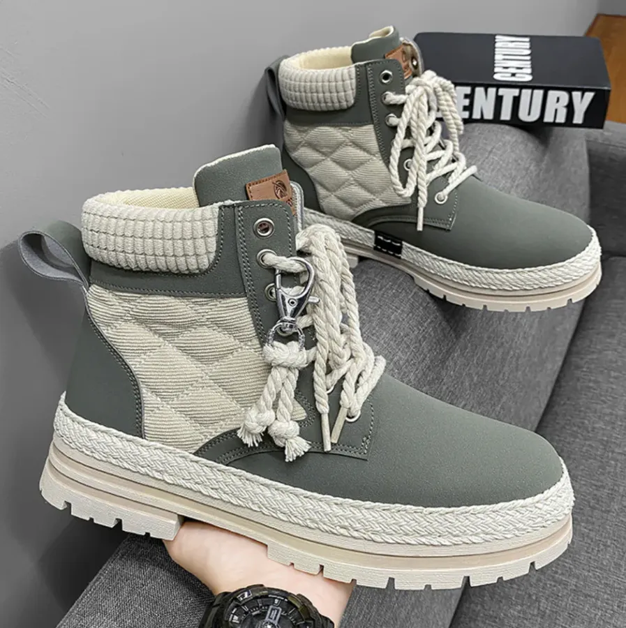 Warm and cozy ankle boots for women