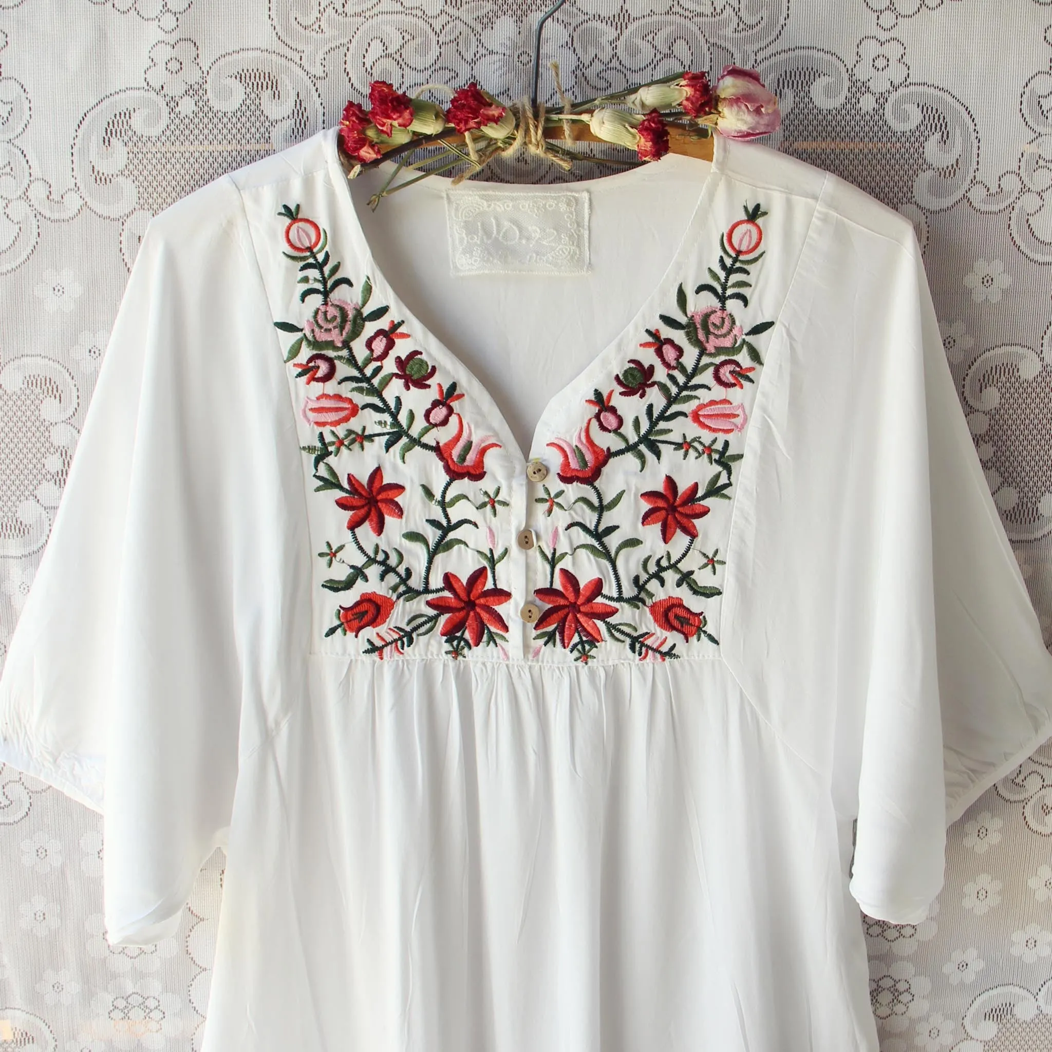 Wild Roses Dress in White