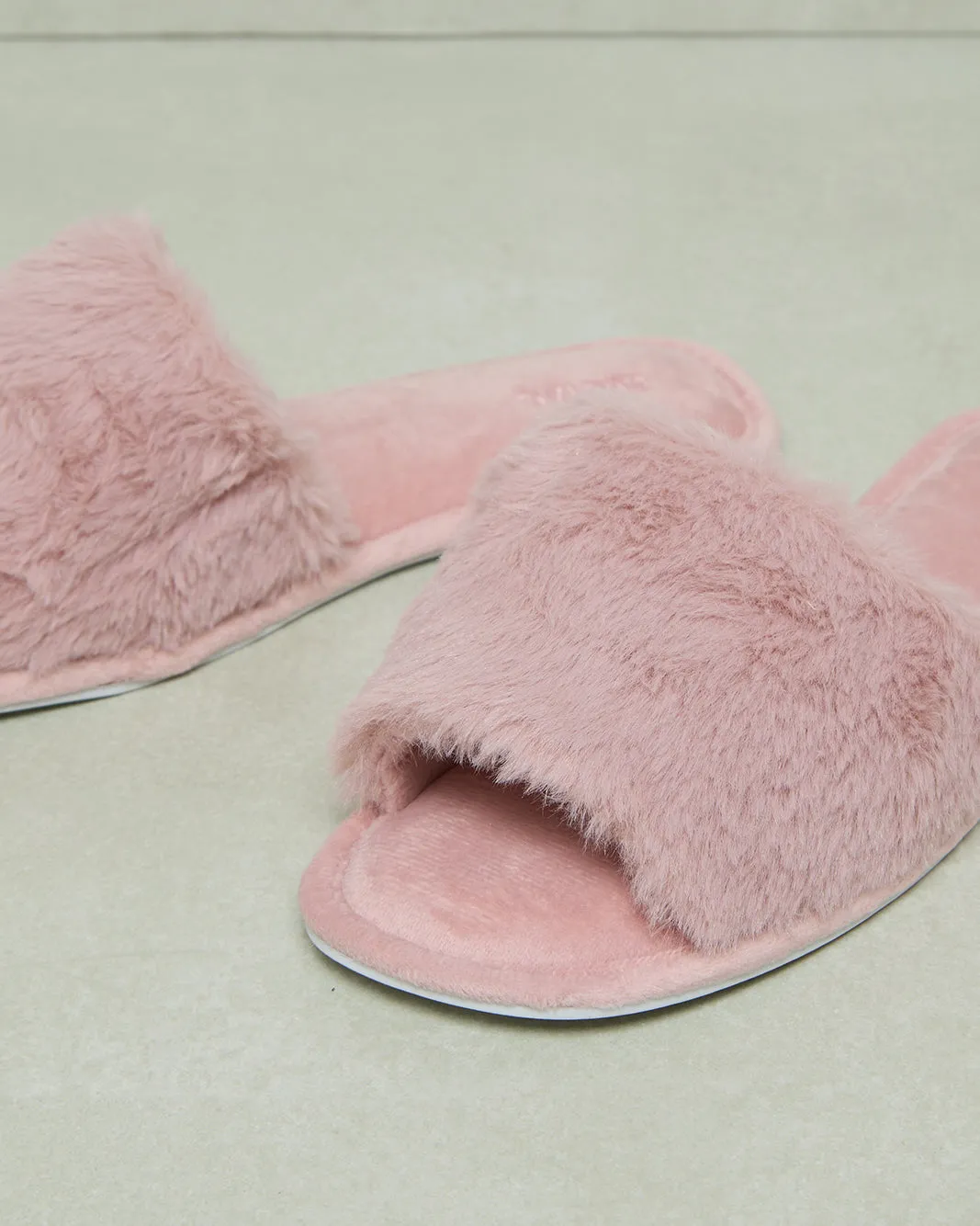 Women Pink Classic Slipper