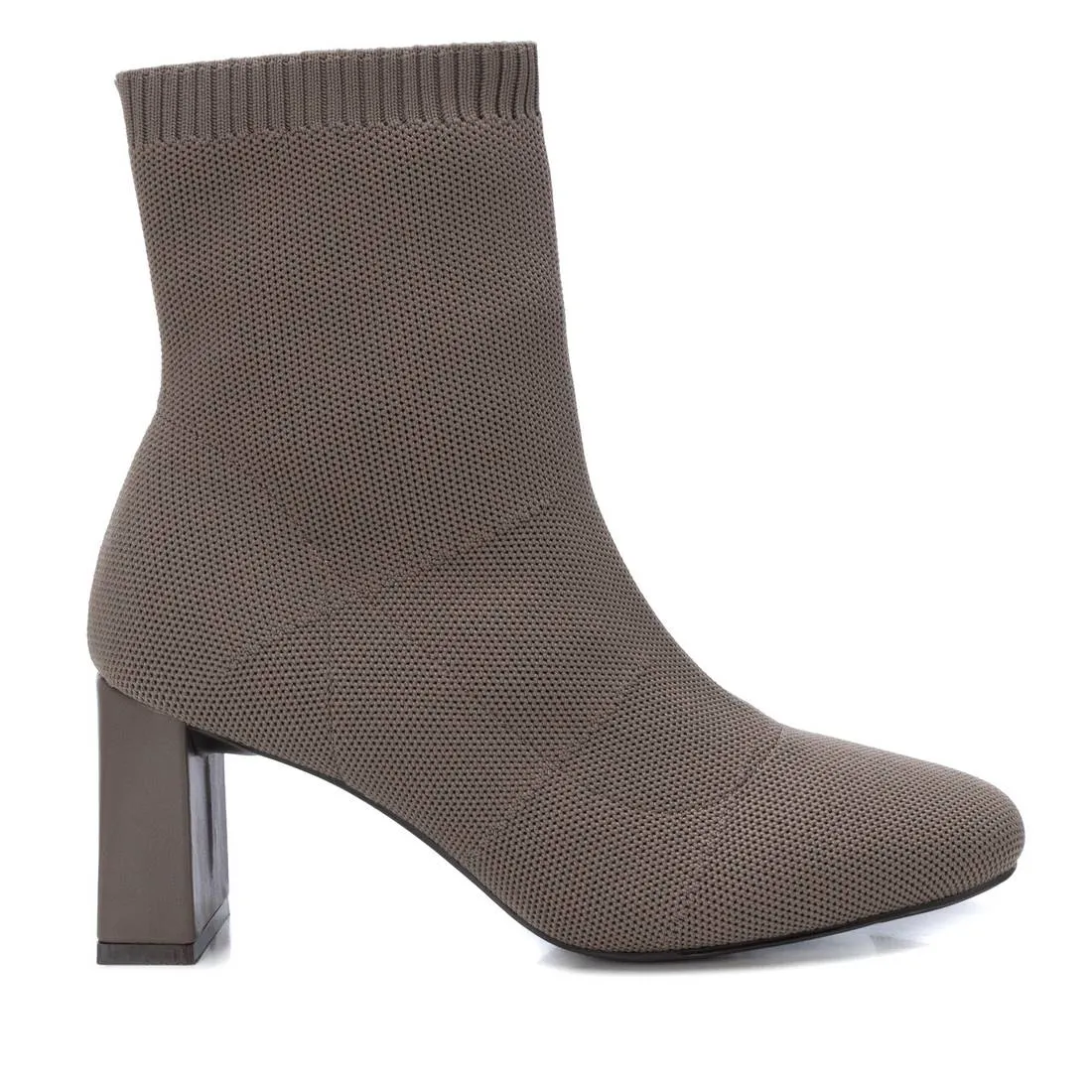 Women's Dress Booties By XTI 140394