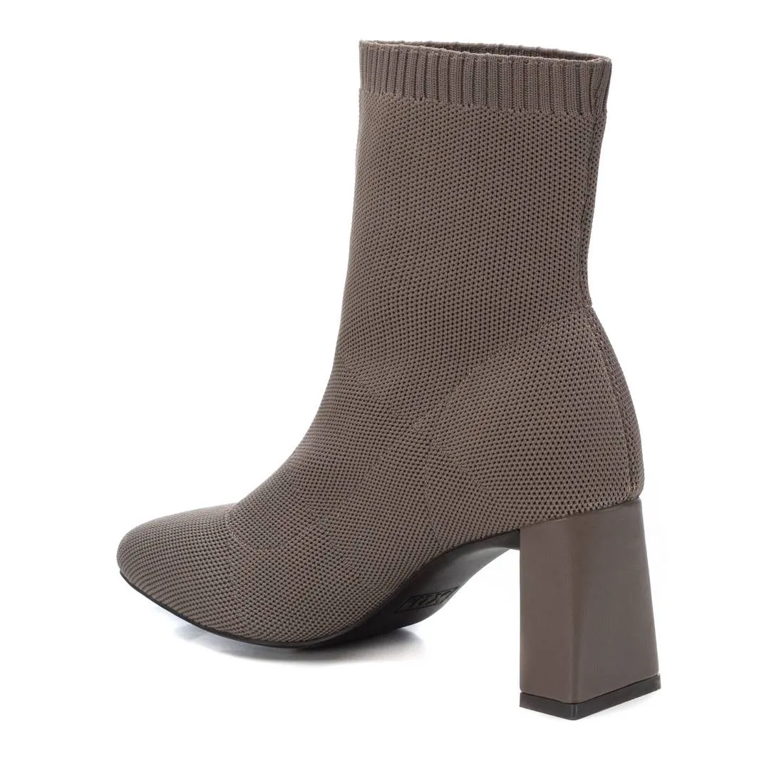 Women's Dress Booties By XTI 140394